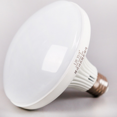 LED监控补光灯——距离及亮度计算公式