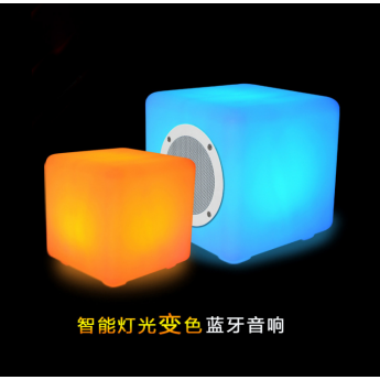智能音箱