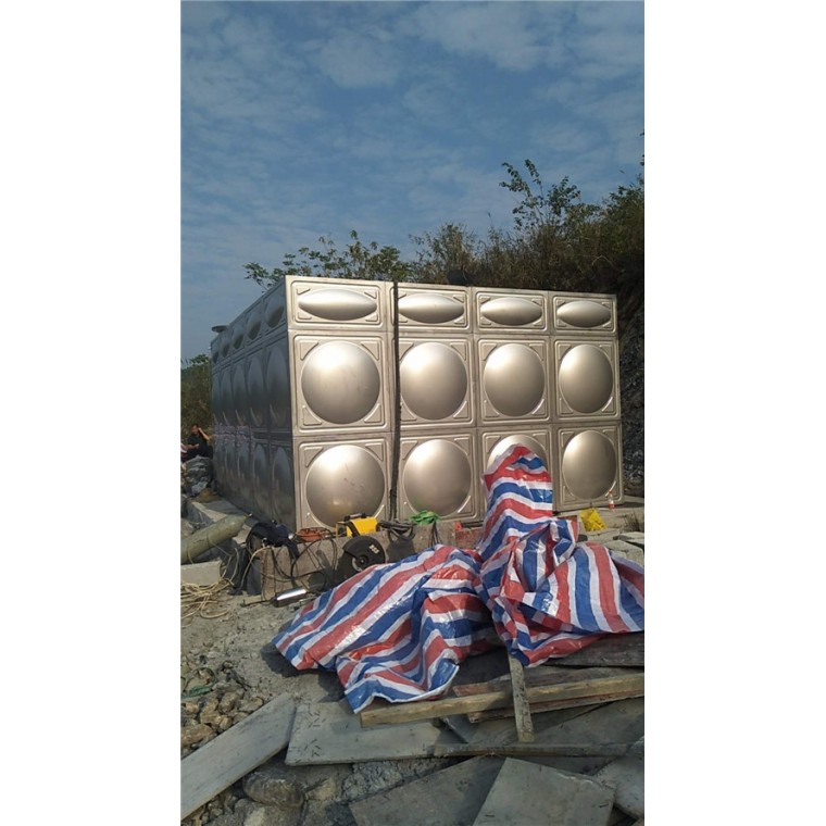柳州地埋水箱|柳州蓄水塔|柳州蓄水箱