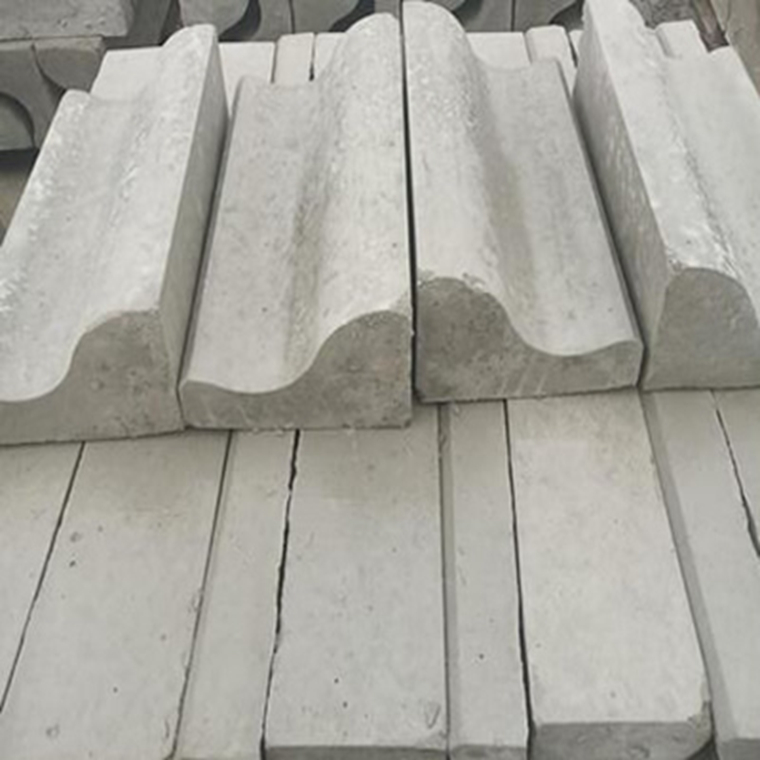 侧石