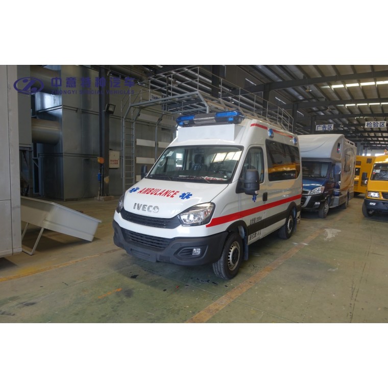 SZY5040XJHN6救護(hù)車(chē)